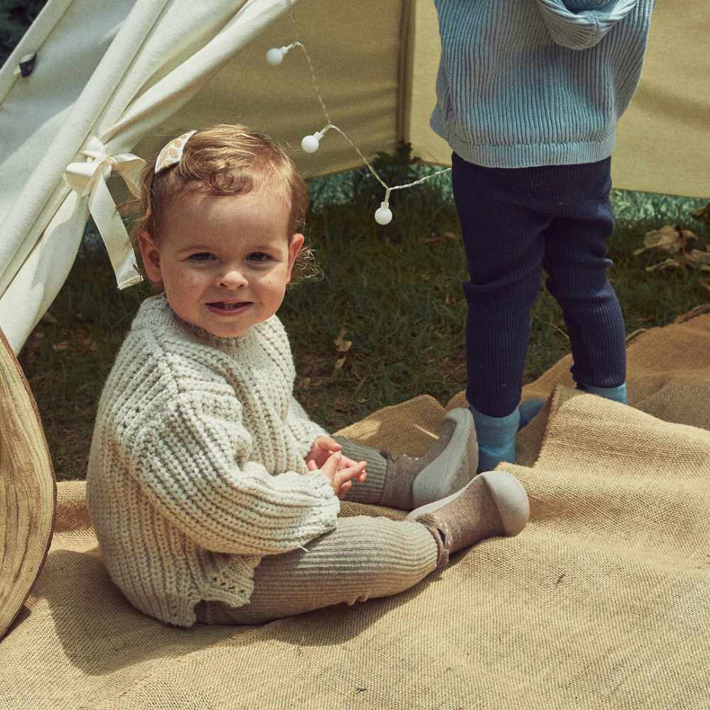 Zapatillas respetuosas para bebés - Attipas - La Biblioteca
