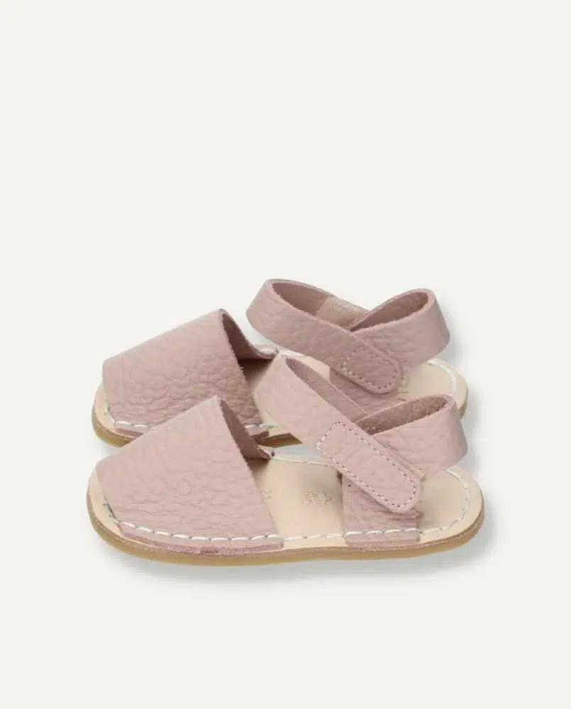 sandalias-menorquinas-minimalistas-nirvana-camelia-rosa-1.
